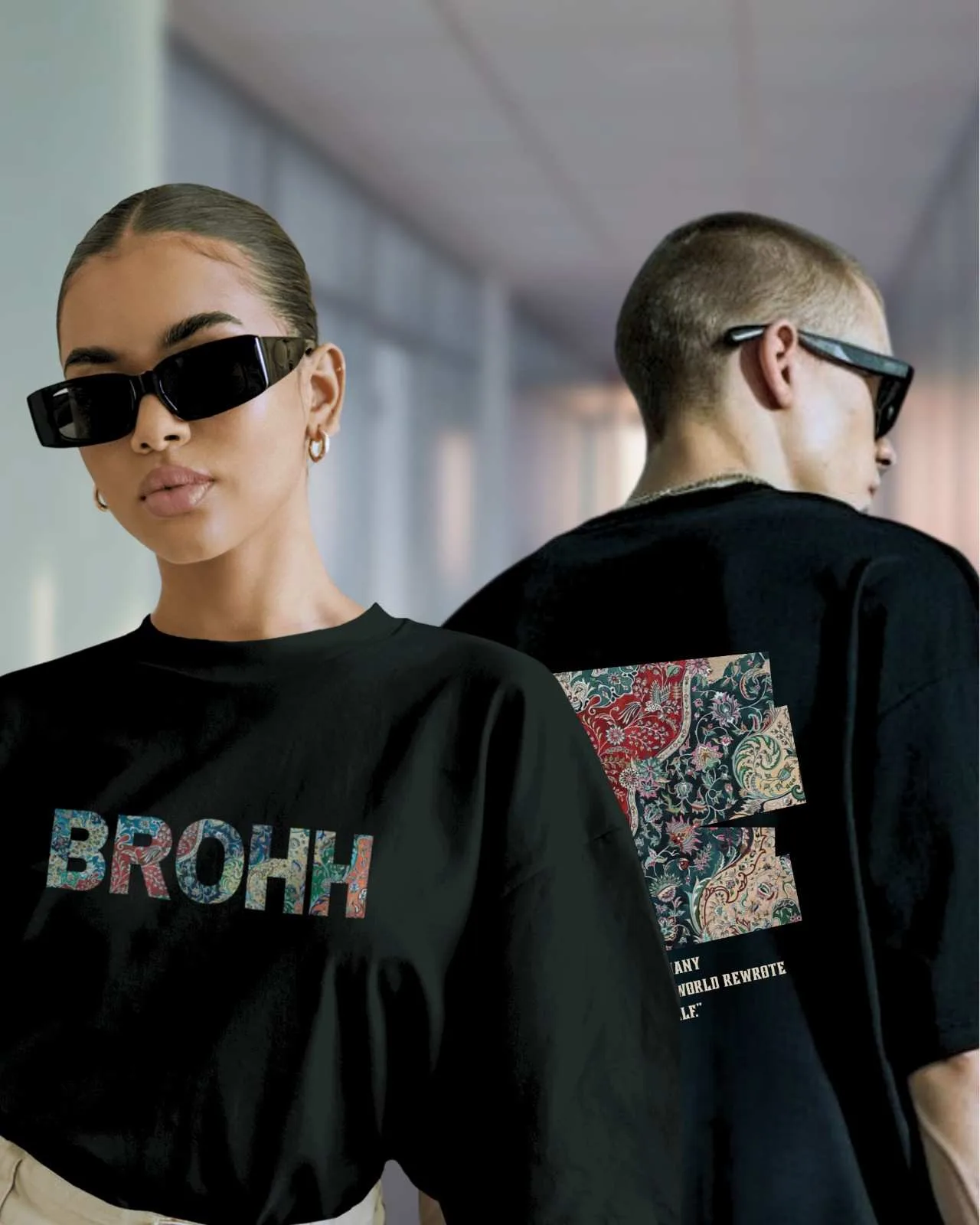 BROHH – Multicolor Print Oversized Black T-Shirt